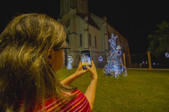 Fotos Decora O Materiais Recicl Veis Ilumina Igreja Evang Lica No