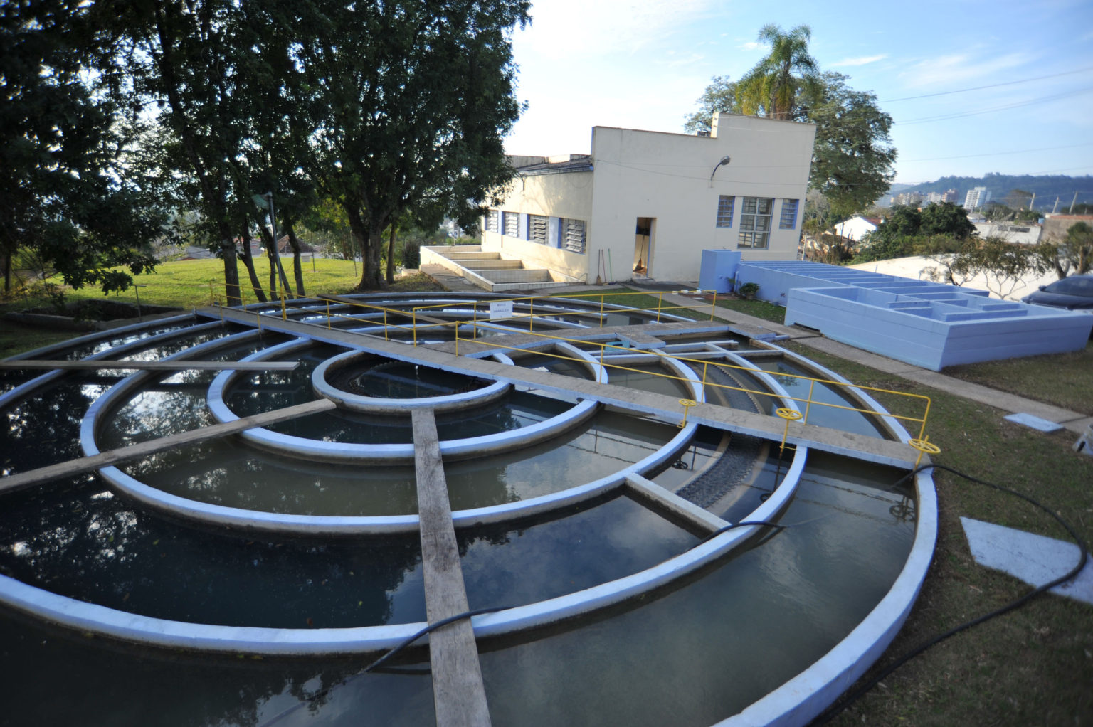 Prefeitura de Nova Petrópolis - Corsan amplia capacidade da estação de  tratamento de água