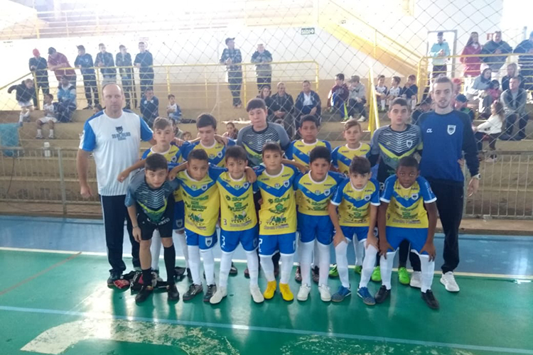 Reportagem no futsal Sub-13, no dia 12 de maio. 