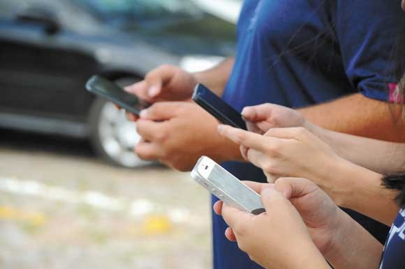 Chegada do celular no Brasil completa 30 anos nesta semana - GAZ - Notícias  de Santa Cruz do Sul e Região