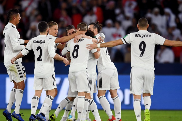 Real Madrid goleia o Al Ain e chega ao hepta