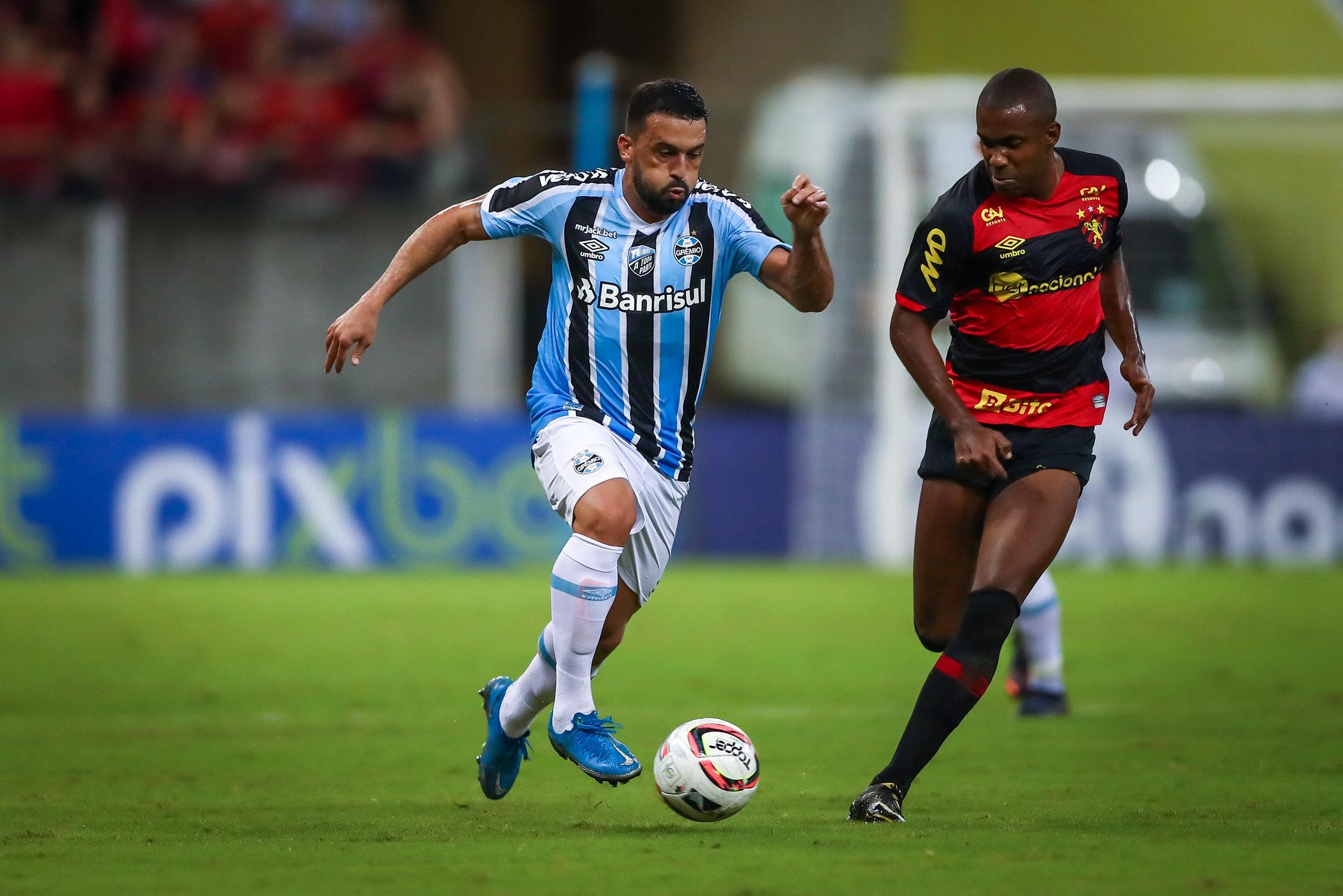 O Grêmio empatou com time pequeno hoje?