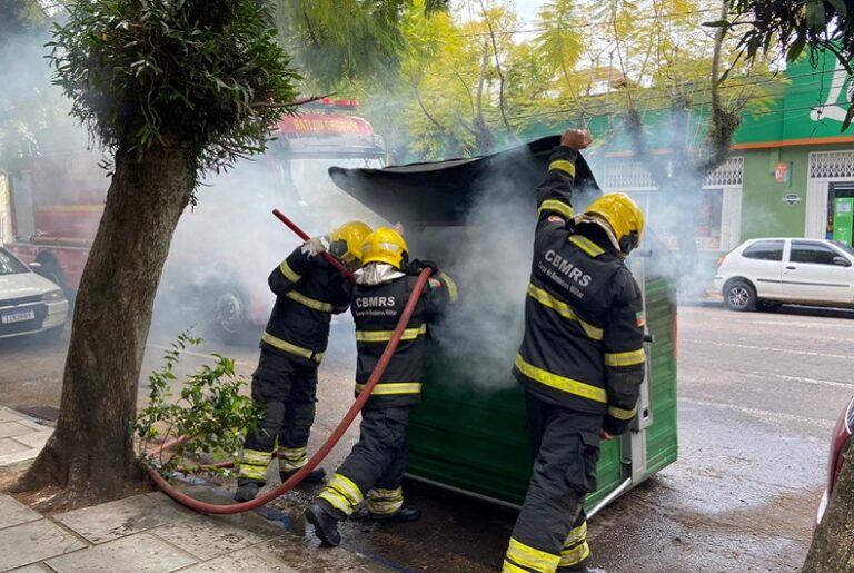 Cont Iner De Lixo Pega Fogo No Centro De Santa Cruz Veja Fotos