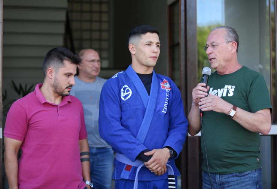 O Vale do Rio Pardo tem um novo Campeão Mundial de jiu-jítsu - Radio Santa  Cruz