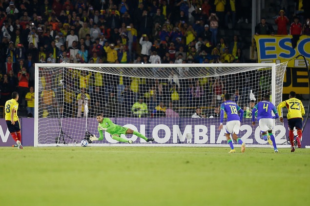 Brasil tropeça contra Colômbia e perde a ponta do Sul-Americano sub-20
