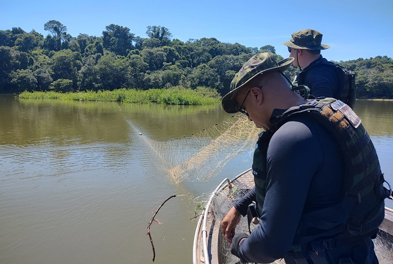 Polícia Militar Ambiental apreende 600 metros de redes em Rio Pardo
