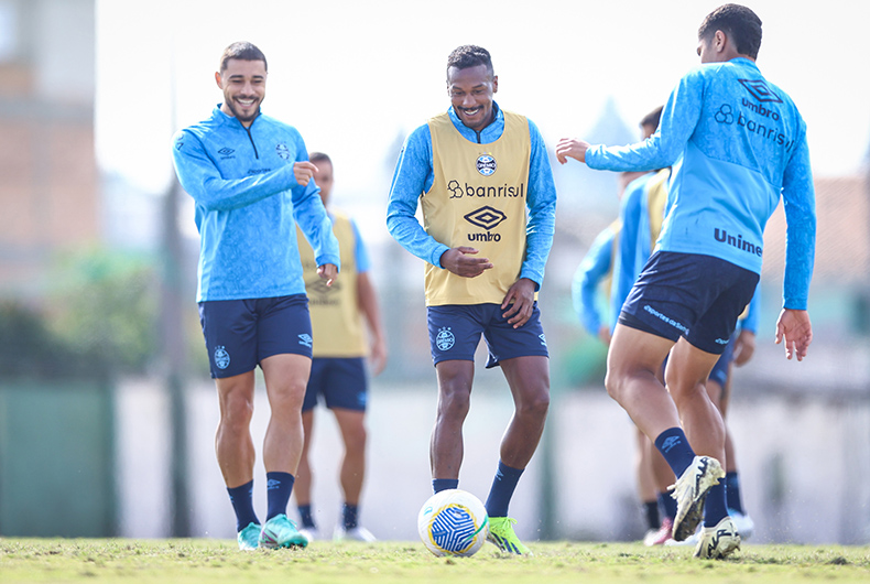 Grêmio volta à disputa do Campeonato Brasileiro contra o Bragantino neste sábado