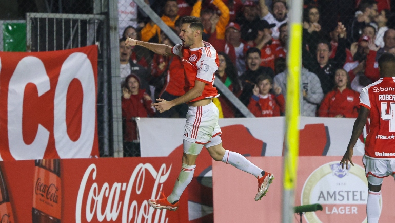 Alario marcou o gol que garantiu o Inter nos playoffs | Foto: Ricardo Duarte/SCInternacional