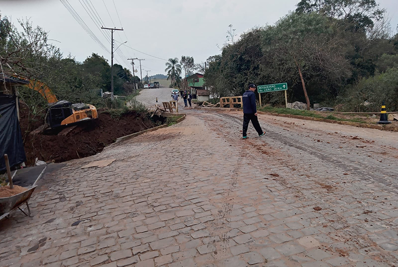 Gramado Xavier inicia reconstrução da ponte sobre o Arroio Simões