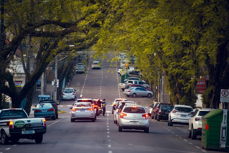 Período de antecipação costuma gerar maior ingresso de recursos, pois motoristas conseguem assegurar os descontos máximos